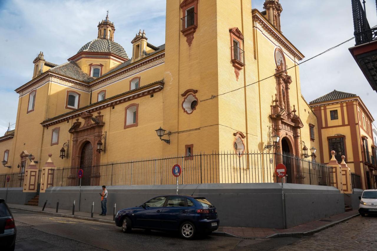 180 Home Ideal Apartamento Con Patio San Bernardo 2 セビリア エクステリア 写真