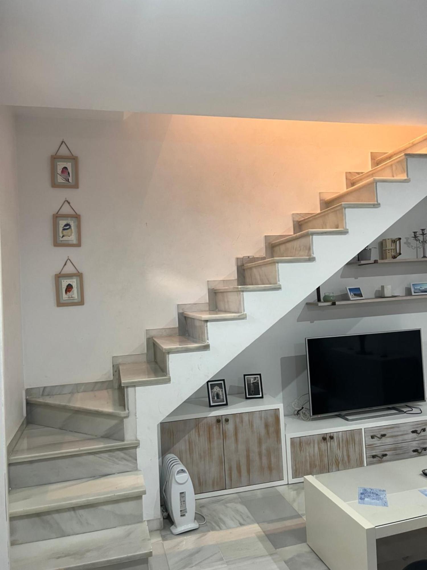 180 Home Ideal Apartamento Con Patio San Bernardo 2 セビリア エクステリア 写真